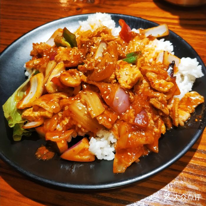 泡菜五花肉盖饭