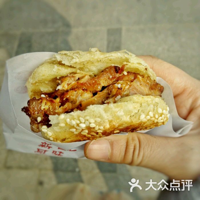 老北京芝麻烧饼夹牛肉图片 第13张