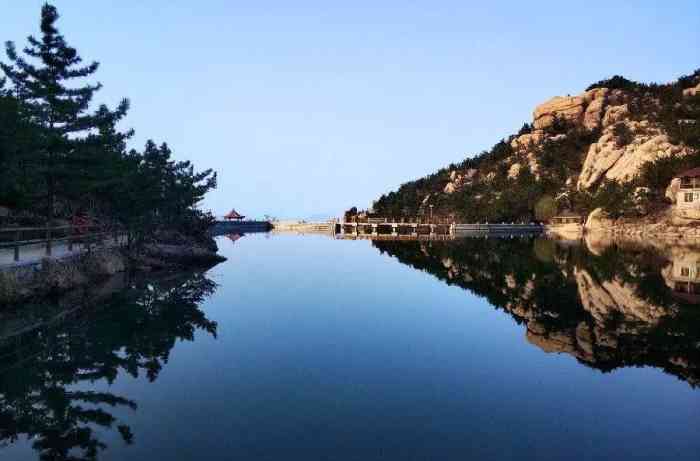 二龙山生态旅游区-"二龙山位于崂山区王哥庄,算是去必