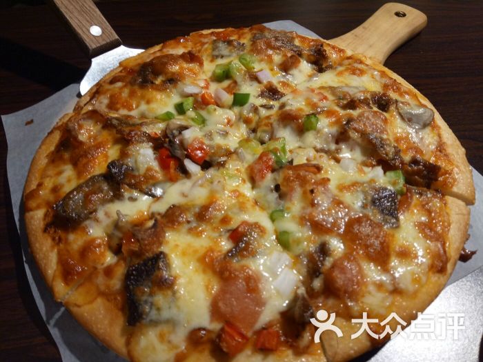 特制牛肉披萨
