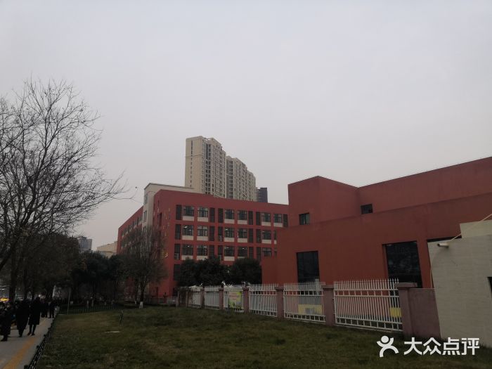 西北工业大学附属小学龙湖分校(龙湖分校)图片