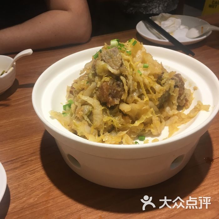 风味烩酸菜