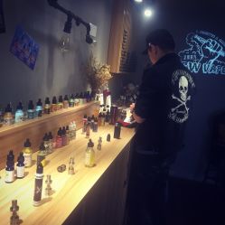 SW Vape 圣雾蒸汽(电子烟 蒸汽烟店)的全部评
