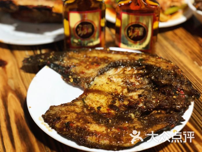 烤罗非鱼海洋世界大白鲨视频图片