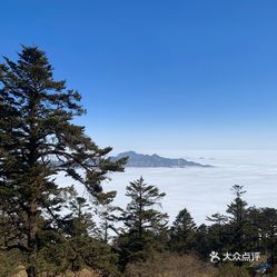 西岭雪山人均消费_西岭雪山(2)