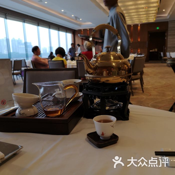 白天鹅宾馆·宏图府餐厅