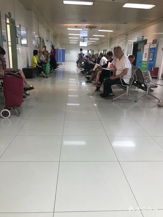 湖北省中医院凤凰门诊部图片 - 第3张