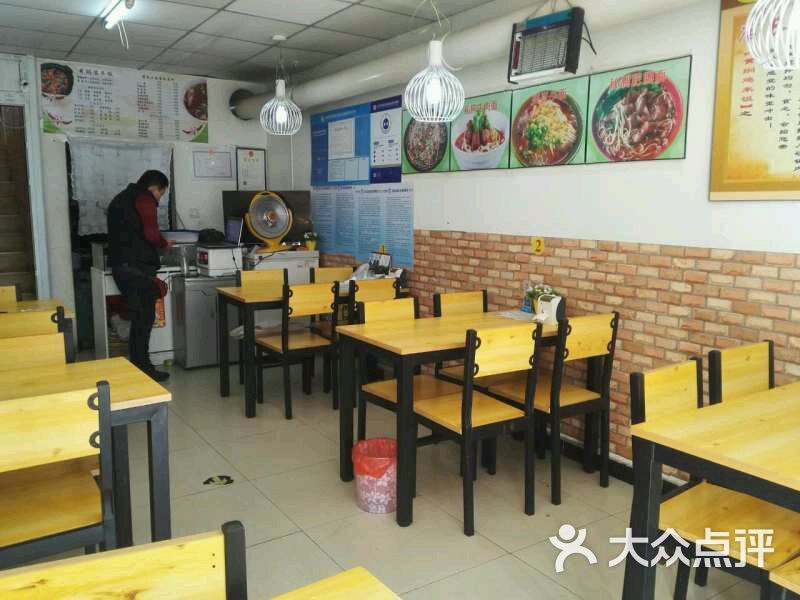 黄焖鸡米饭(东四店)图片 第2张