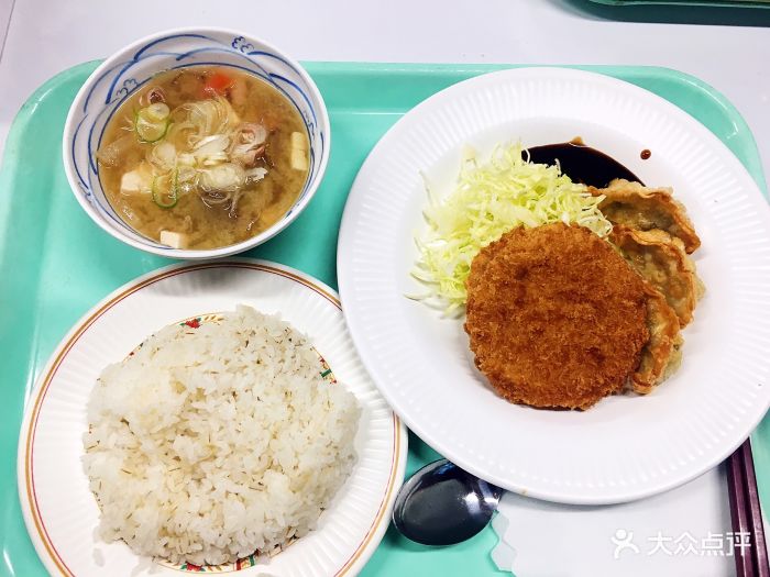 东京帝国大学食堂炸猪排套餐图片