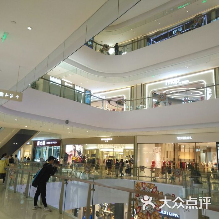 卓悦汇购物中心