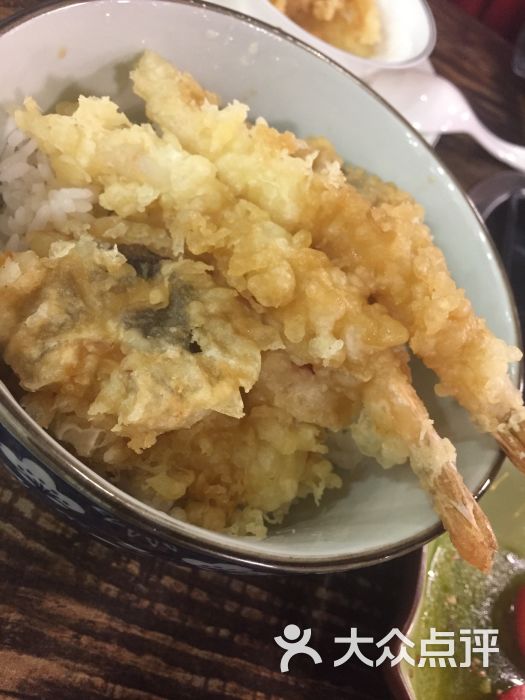 炸虾盖饭软啪啪的难吃