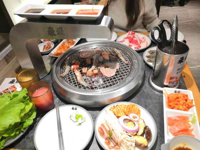 东盛炭烤自助料理(文峰城市广场店)