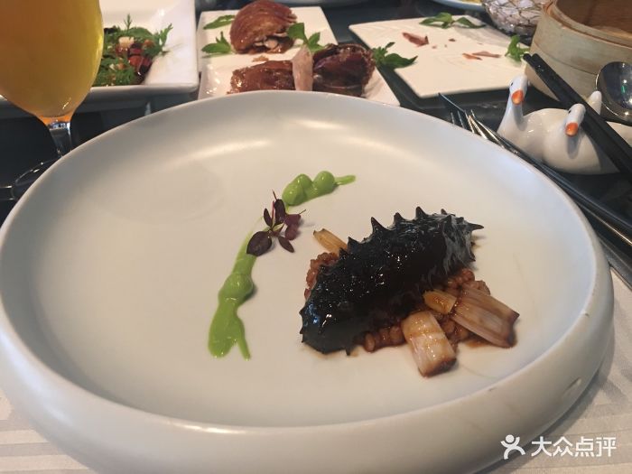 大董(工体店)董氏新麦葱烧海参图片 - 第5张