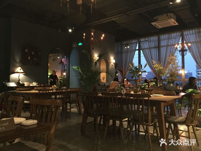 夏朵餐厅(天山店-大堂-环境-大堂图片-上海美食-大众点评网