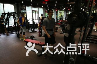 上海健身房排名_健身房美女(2)