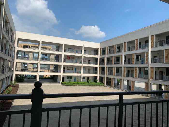 镇江市宜城中学-"外出学习996993还是上班以来.