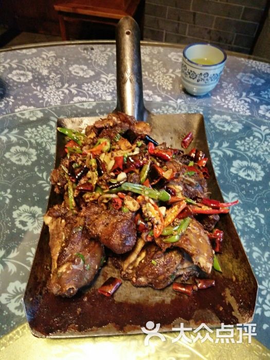 风味巴骨肉