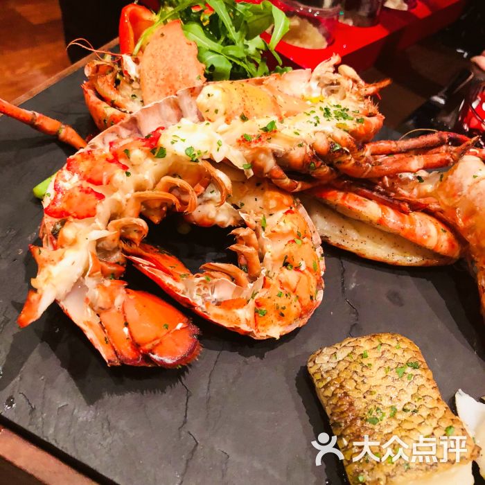烤海鲜拼盘