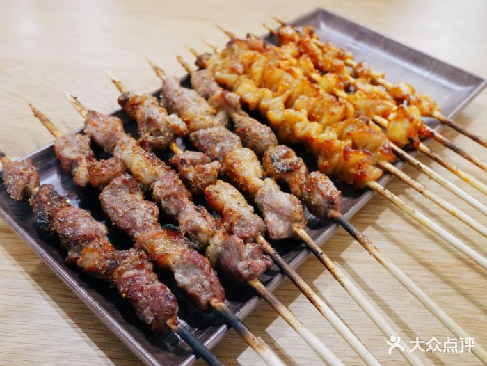 百鹿巷·现串烧烤(眉州路店)烤大羊肉串图片