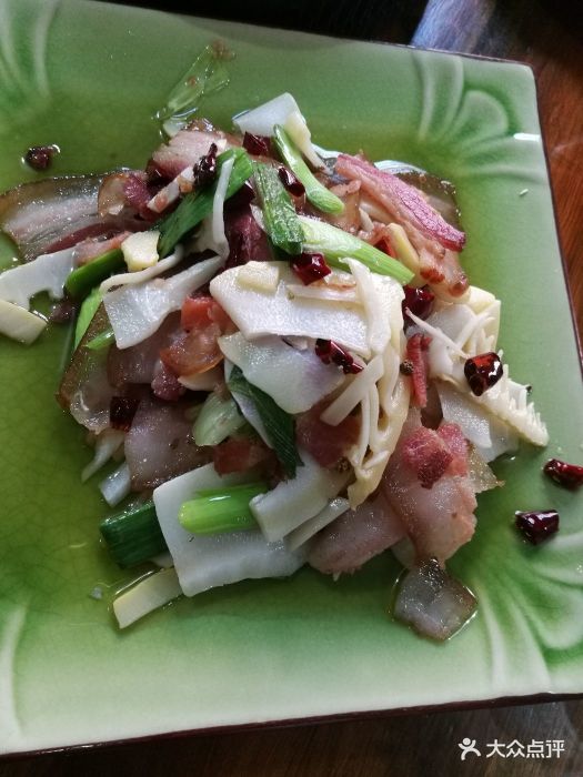 鲜笋炒腊肉
