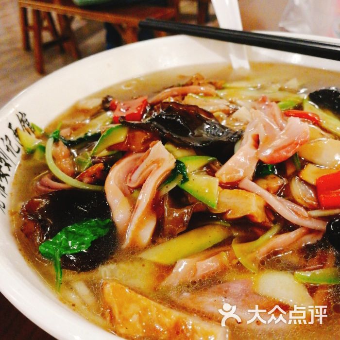 肚丝加肥肠面