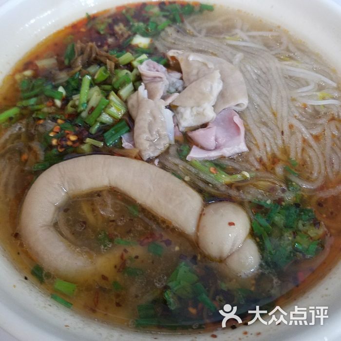 传统冒节子肥肠粉图片 - 第1张