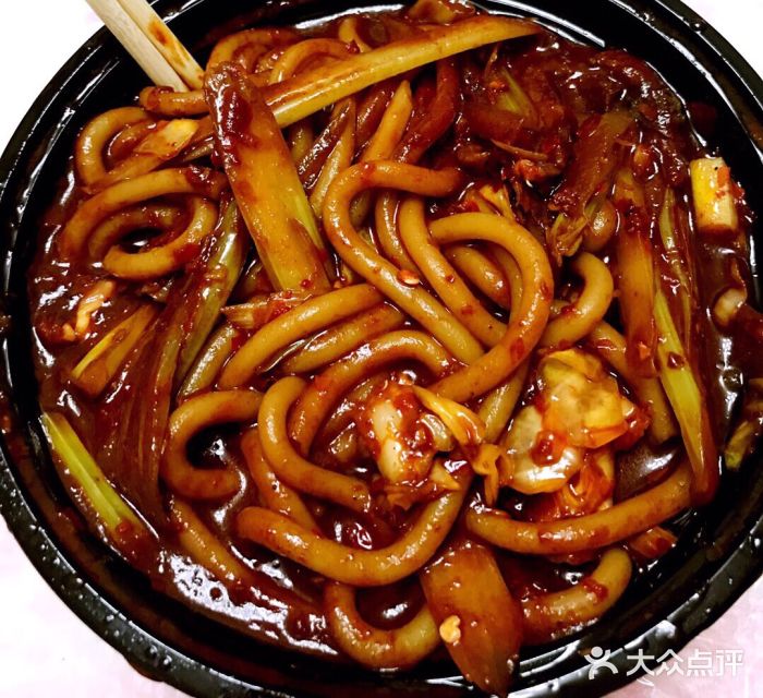热巴·新疆炒米粉图片