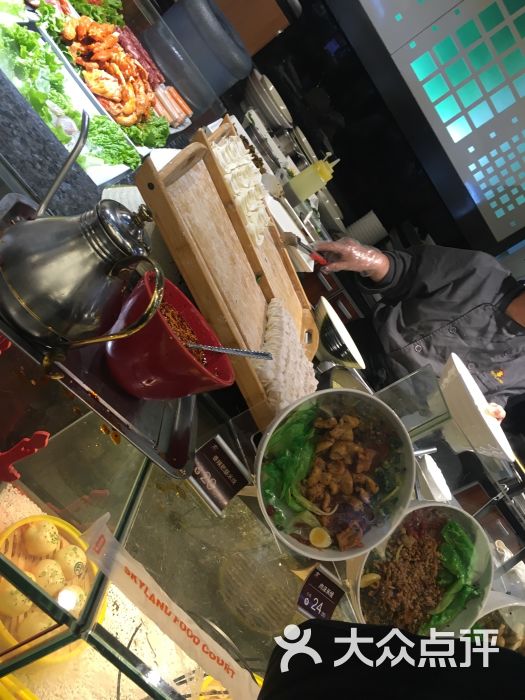 食通天美食广场(荟聚购物中心西红门店)图片 - 第4张