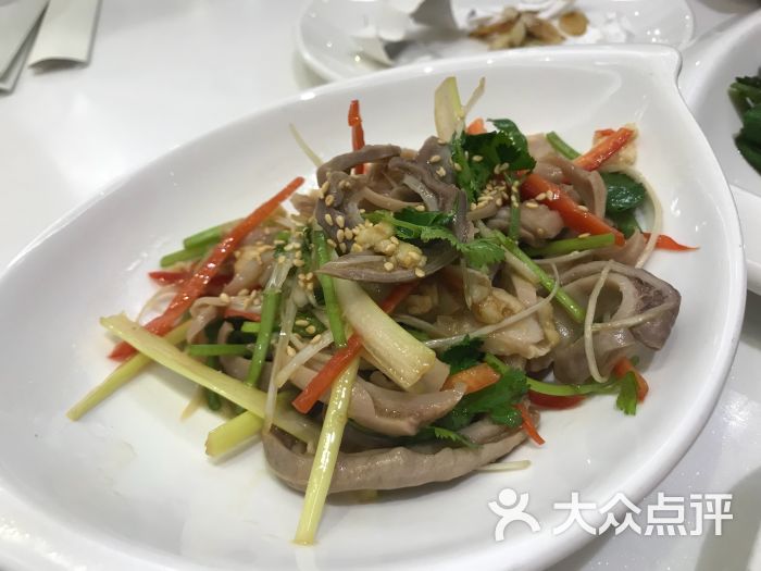 沙姜芫茜捞猪肚