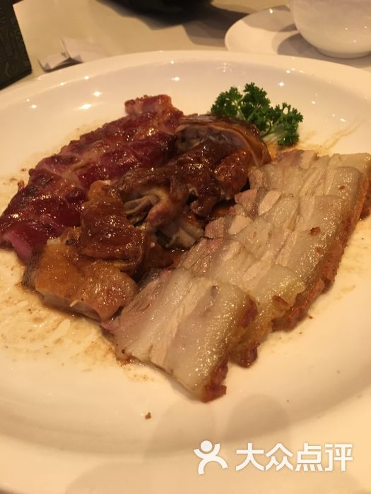 采港港式餐厅:那些写好评的人是不是托?昨天晚