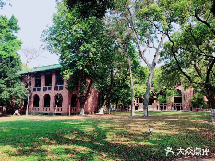 中山大学(南校区)图片