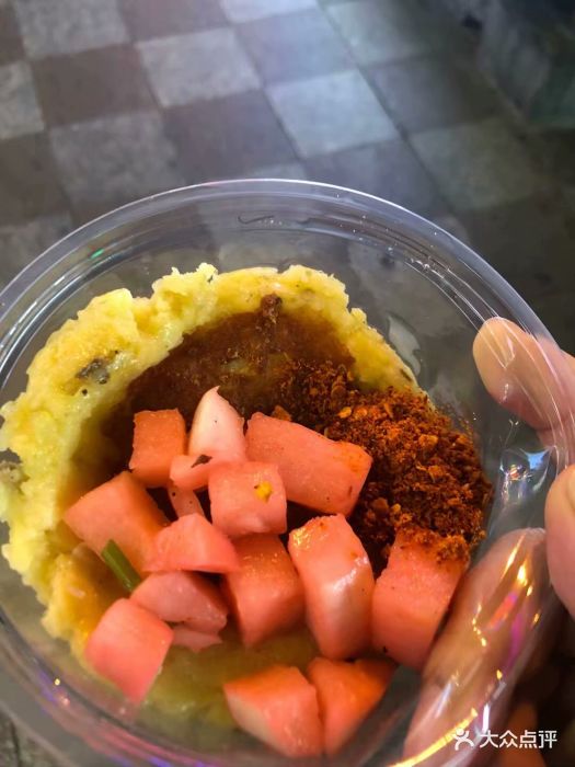 德信体育清明粿制作过程展现江南传统美食文化