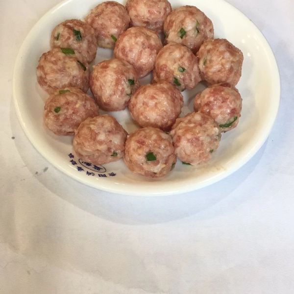手搓肉圆子 
