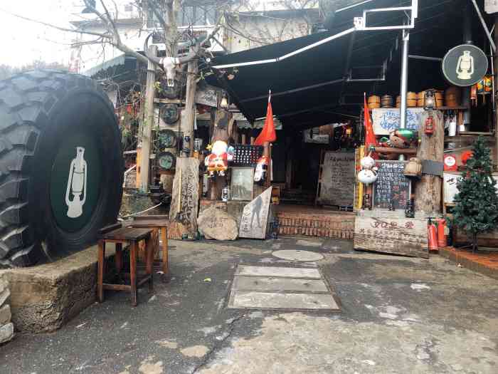 马灯部落·西湖边的创意山景餐厅(四眼井店)
