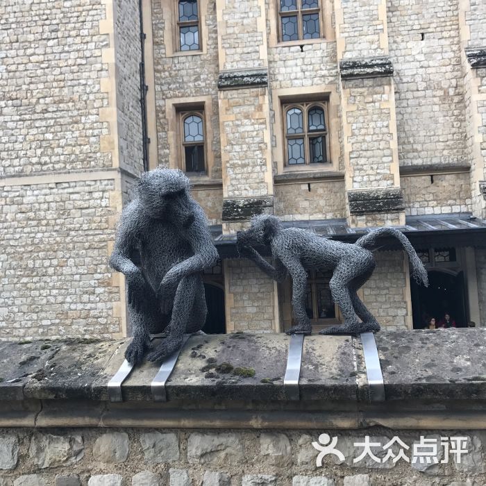 伦敦塔:值得一去哦,里面很多展览,可以.伦敦景点