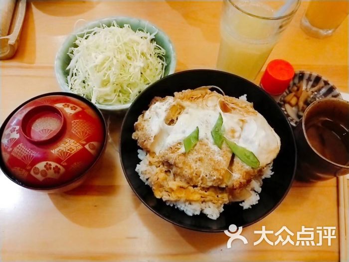 炸猪排盖饭