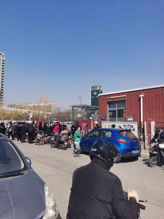 东兴小学-"天津市河东区东兴小学位于河东区东兴路7号.