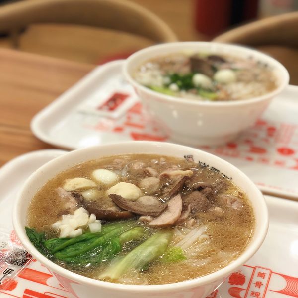 猪霸王·土猪生料粉(明秀东店)