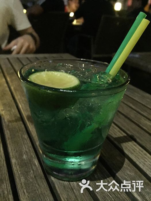明天鸡尾酒