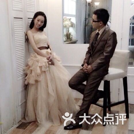 s婚纱摄影_婚纱摄影(2)