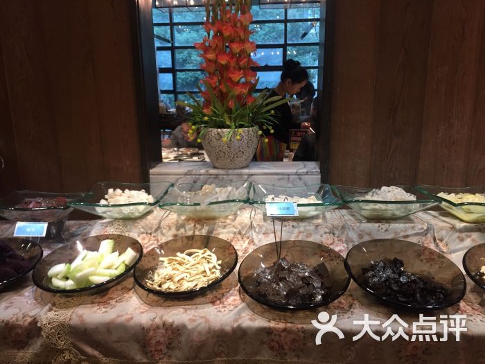 海鲜码头生态园大酒店_大连渔公码头海鲜礼盒_海鲜码头(3)