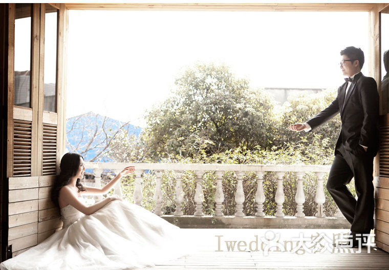 iwedding韩国婚纱摄影_韩国艺匠婚纱摄影图片(2)