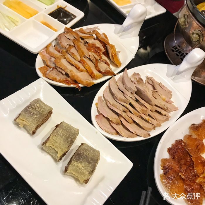 皇城根北京风味主题餐厅(齐鲁园广场店)一品烤鸭图片 第22张