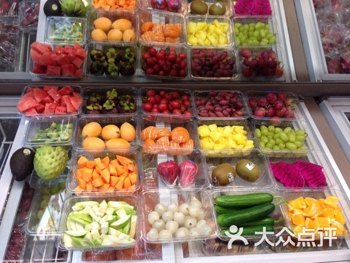 维c时刻时尚精品水果店