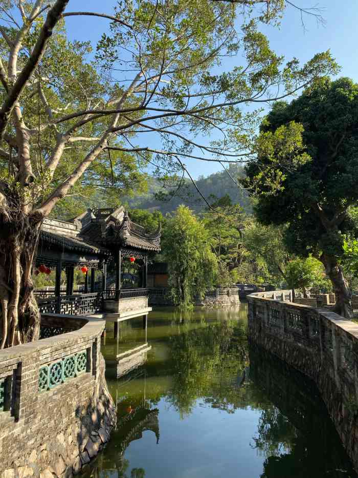 中山詹园-"詹园是中山的知名景点,位于中山市南区北台.