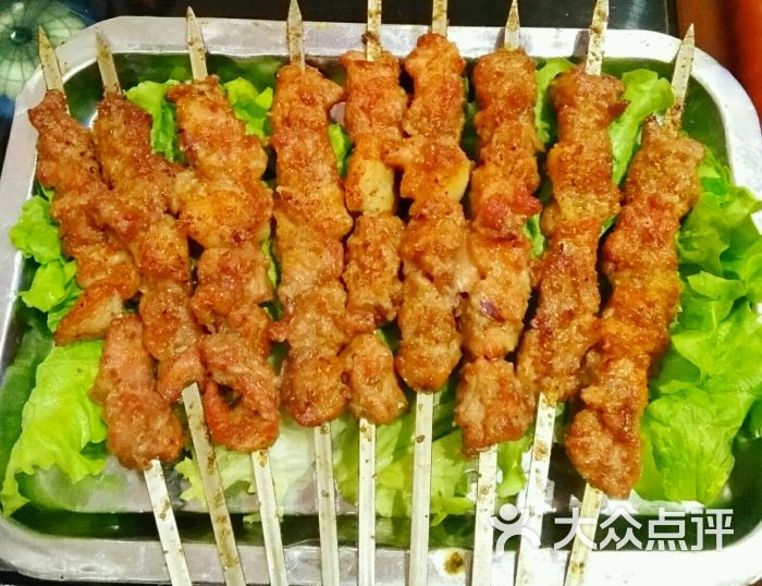 阿拉牧罕新疆风味清真主题餐厅(奥克斯广场店)烤羊肉串图片 - 第3张