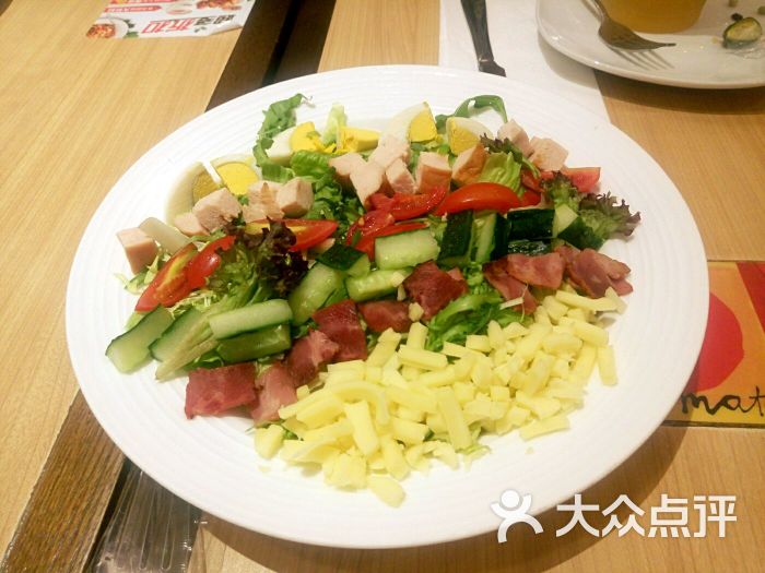 必胜客(天鹅湖万达店)美式鸡肉凯撒沙拉图片 - 第48张