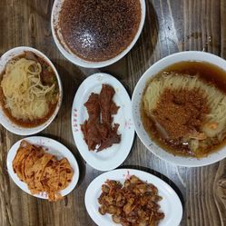 吃碗面个人gdp会下降吗_吃面图片(2)