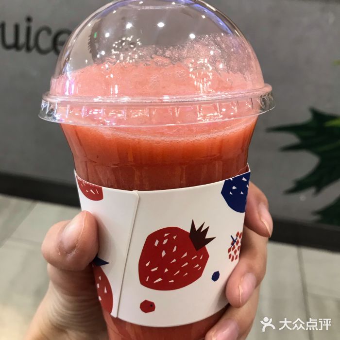 水果先生(枫蓝国际店)红颜草莓汁图片