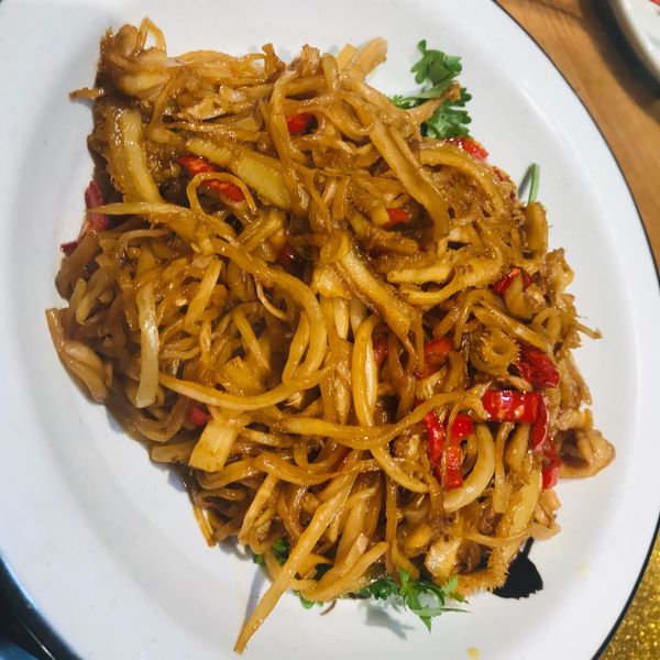 酸萝卜炒牛肚丝 ￥ 38